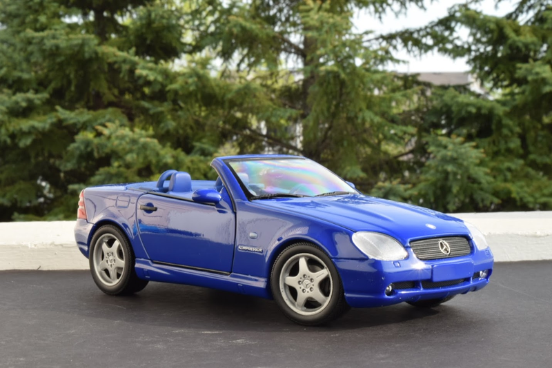Illustration for article titled Working Top Wednesday: Mercedes Benz SLK 230 Kompressor